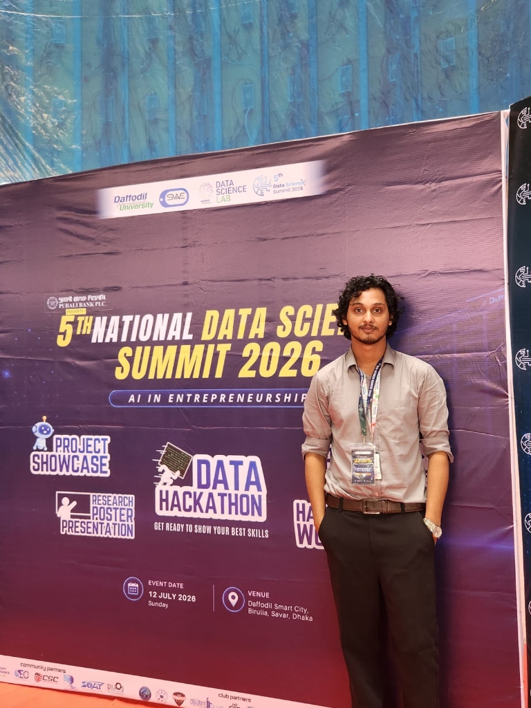 Shafim standing solo in front of the 5th National Data Science Summit 2026 backdrop